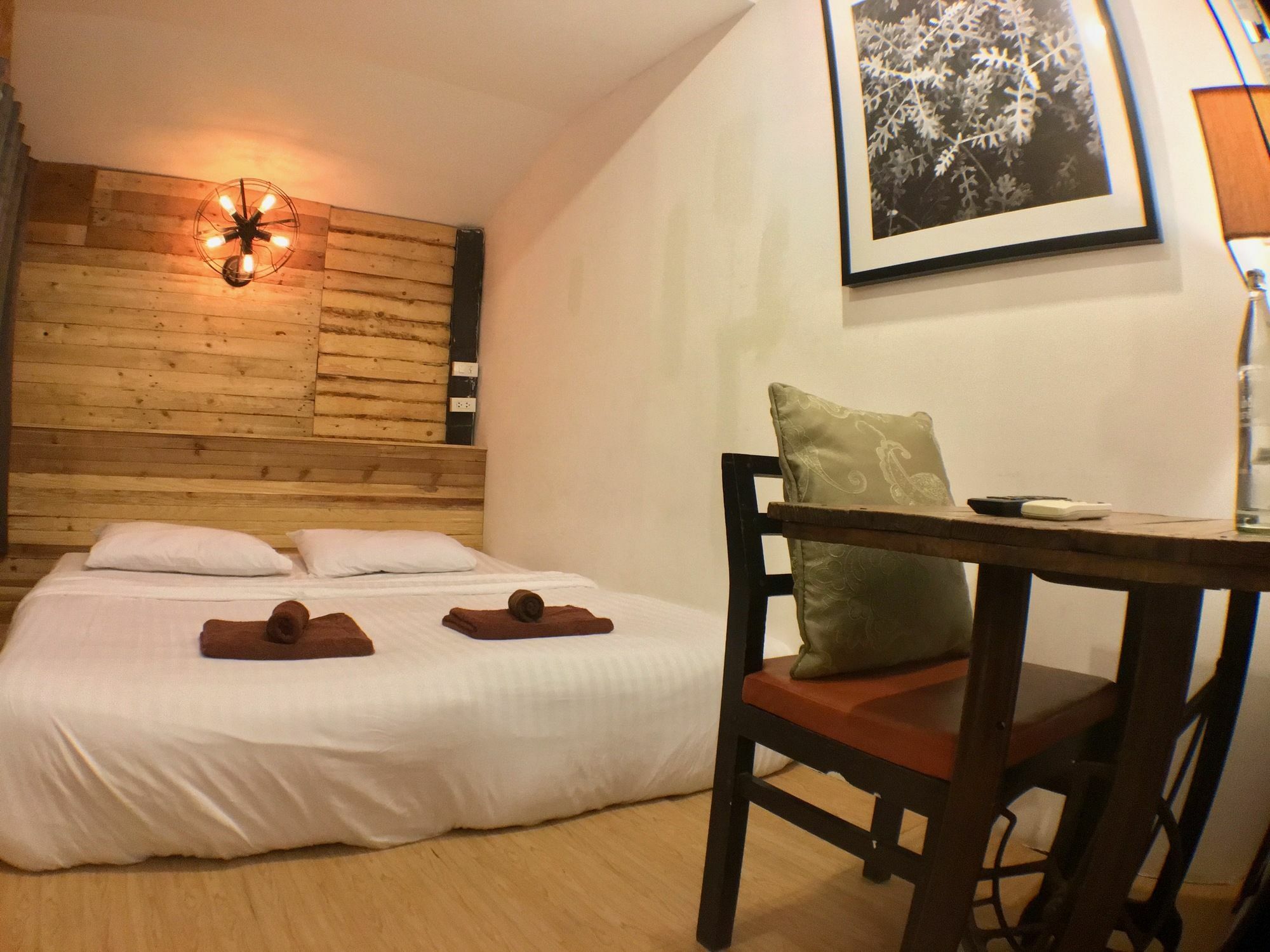Jao Hostel & Cafe Csiangmaj Kültér fotó